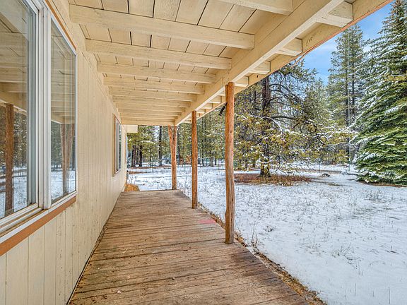 3rd image of 52351 Dustan Rd