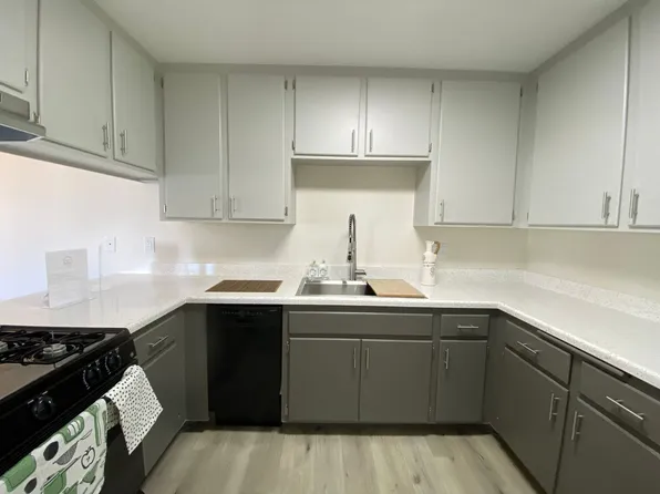 Jefferson2657, 2657-2659 Jefferson St #9-204, Carlsbad, CA 92008