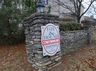 1048 Armstrong Mill Rd, Lexington, KY 40517