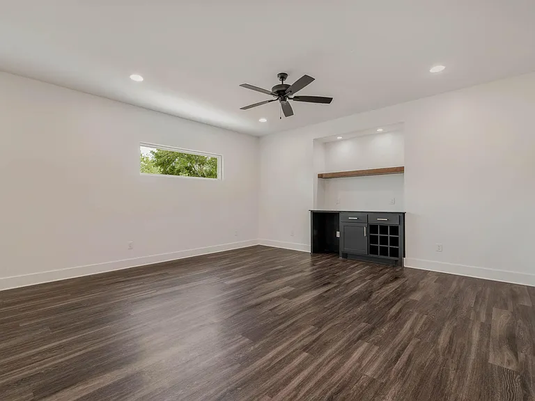 508 Gilchrist Ave — Photo 19