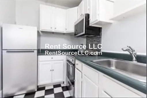 22 Concord Ave #10 — Photo 8