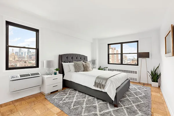 Sold by Compass | media 2