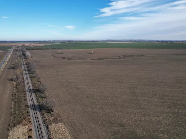 0 S Lightville Rd, Salina, KS 67401