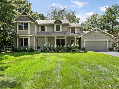 6833 Blythefield Ave NE, Rockford, MI, 49341