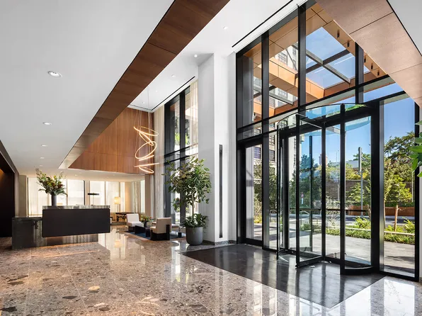 50 Bridge Park Drive image 14 of 19