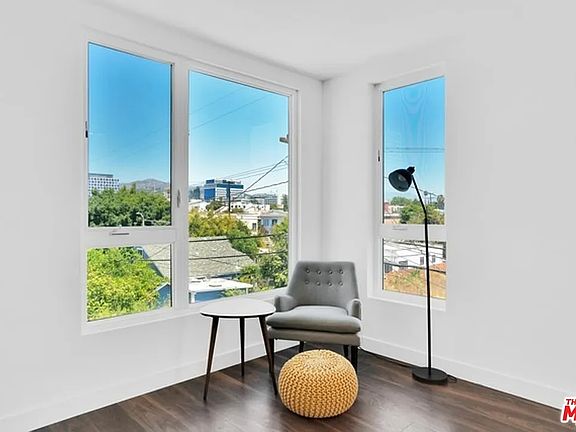5th image of 6014 W Beachwood Ln