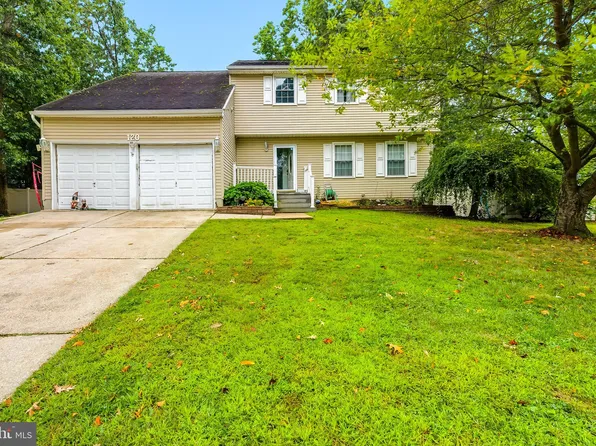 120 Hemlock Dr, Williamstown, NJ 08094