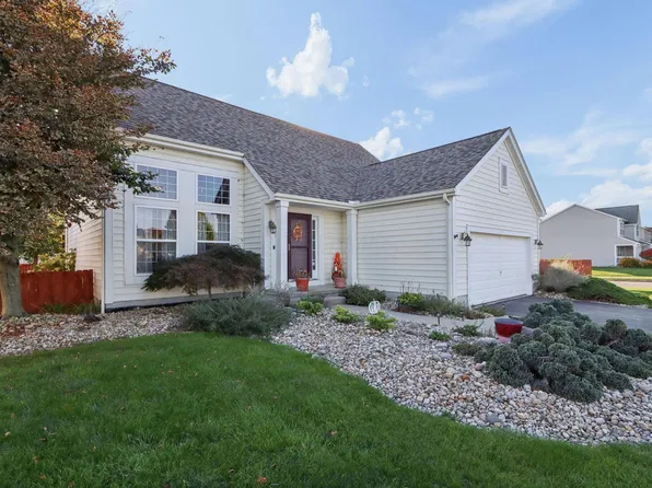 415 Hillcrest Dr, Circleville, OH 43113