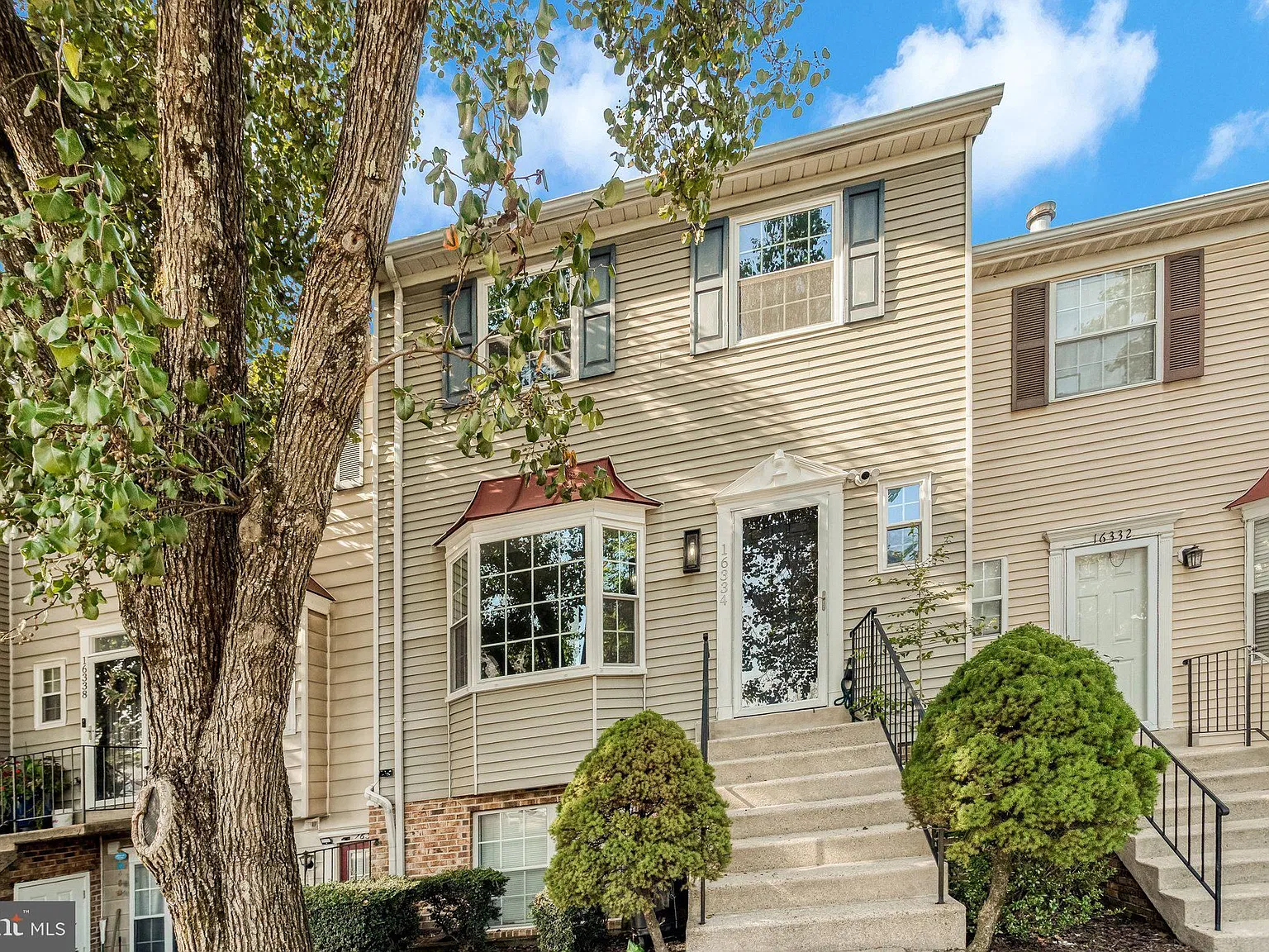 Stockbridge Condo — Photo 1