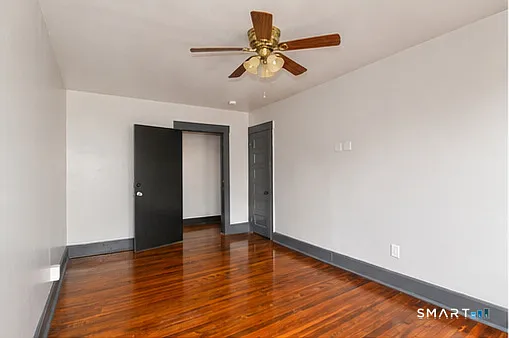 2341 Barnum Ave #A — Photo 5