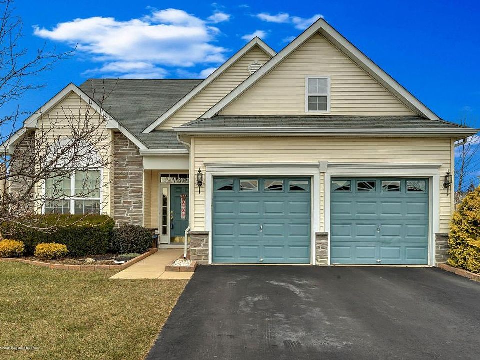 1st image of 610 Quail Ct