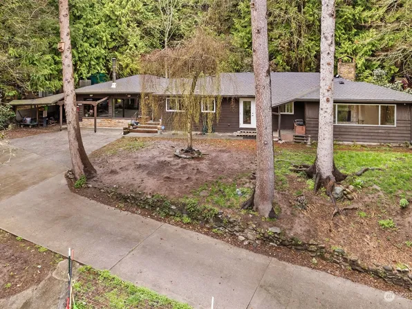 8555 Copper Lane, Sedro Woolley, WA 98284