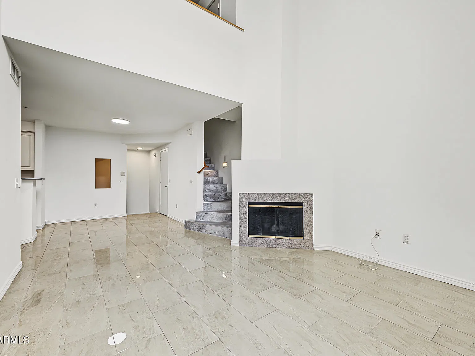 2 bed, 2.0 bath, 1173 sqft, $2,200 — Photo 3