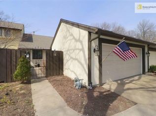 12762 Overbrook Rd, Leawood, KS 66209