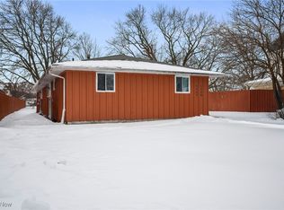 1227 W 19th St, Lorain, OH