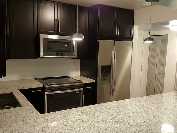 4th image of 3665 NE 167th St APT 306
