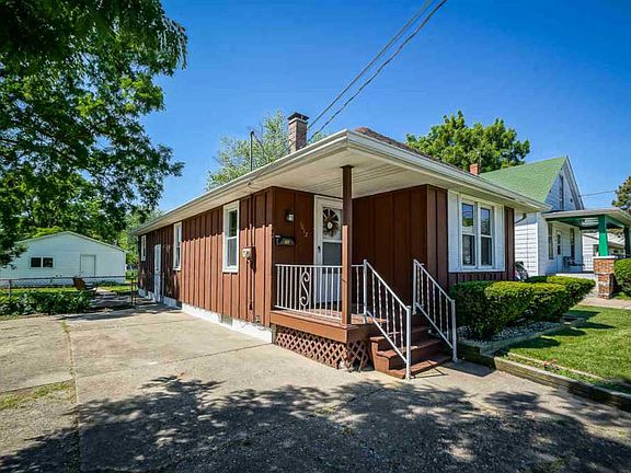 4th image of 1012 E Moneta Ave