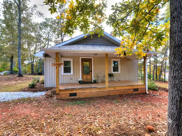 1225 Allgood Bridge Rd, Pickens, SC 29671