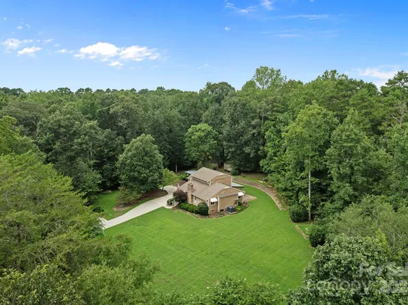 5425 Harvest Ln, Gastonia, NC 28056