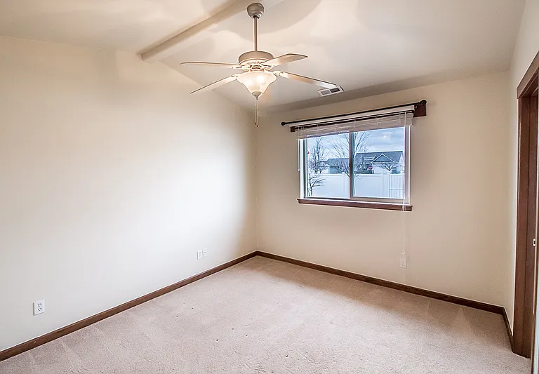 1813 N Cavalier Rd — Photo 19