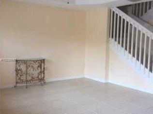 10675 SW 7th St, Pembroke Pines, FL 33025