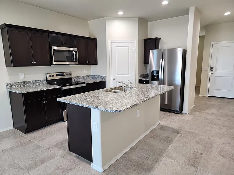 24597 W Illini St — Photo 8