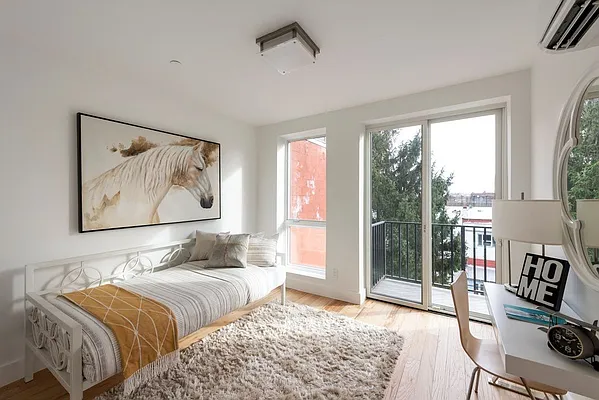 Sold by Nest Seekers International | media 5