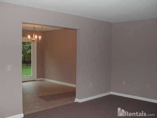2nd image of 10929 Cornell St