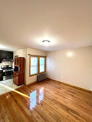 5th image of 87-31 129th St APT 2