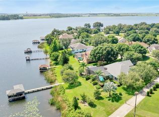 258 Bayberry Dr, Polk City, FL 33868