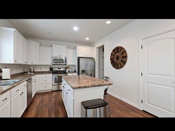 2nd image of 13363 S Stone Hayes Ct