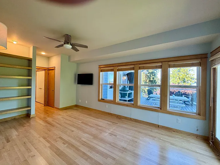 10555 NE Morning Ln — Photo 20