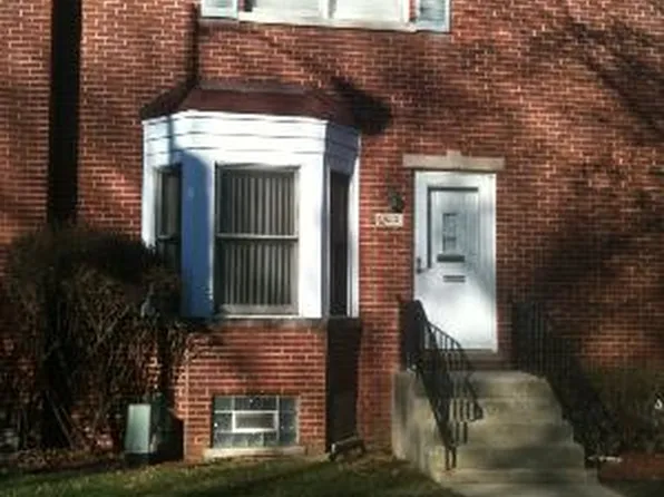 1610 W 103rd St #1610, Chicago, IL 60643