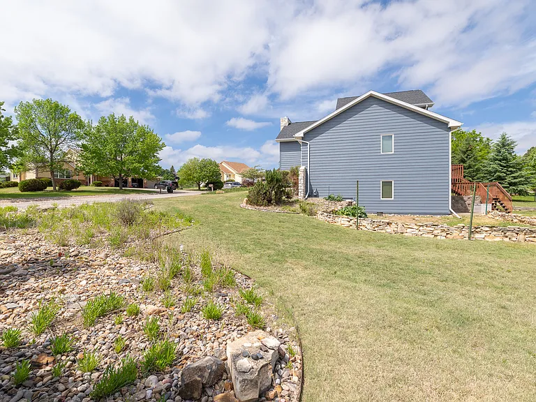 1132 Enchantment Rd — Photo 29