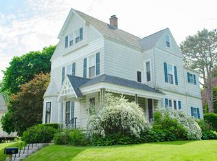 12 Lincoln Street, Rockland, ME 04841