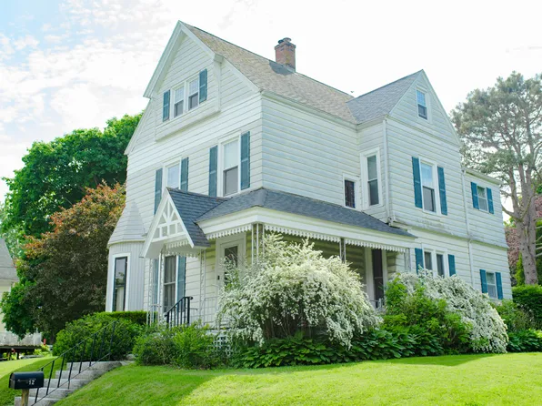 12 Lincoln Street, Rockland, ME 04841