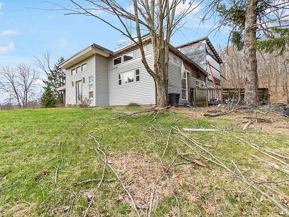 2nd image of 465 Amsler Ridge Rd