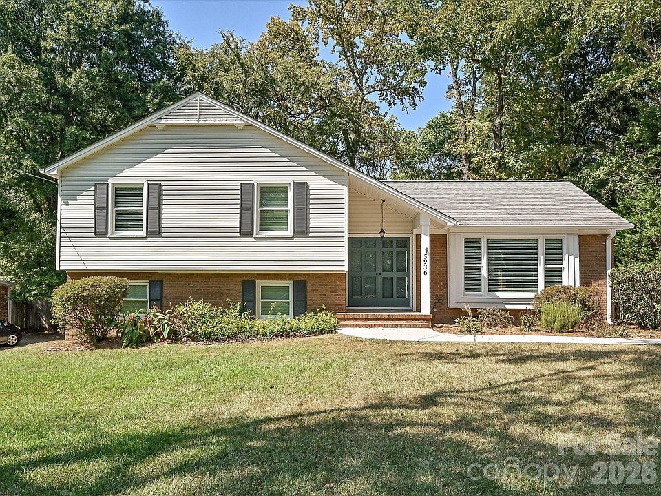1st image of 5936 Colchester Pl