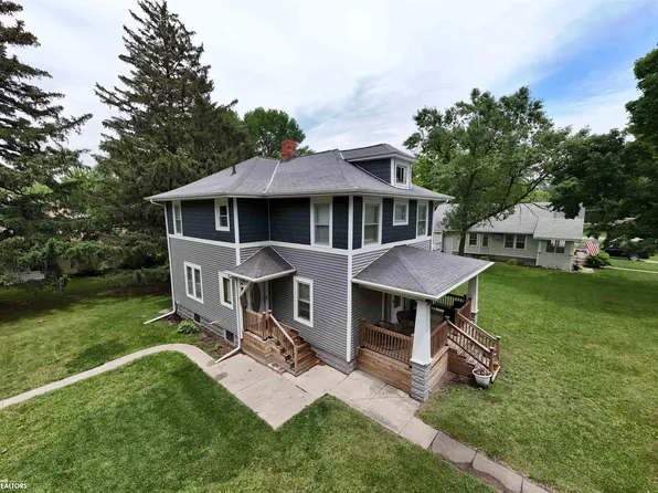 109 Ash Ave W, Swea City, IA 50590