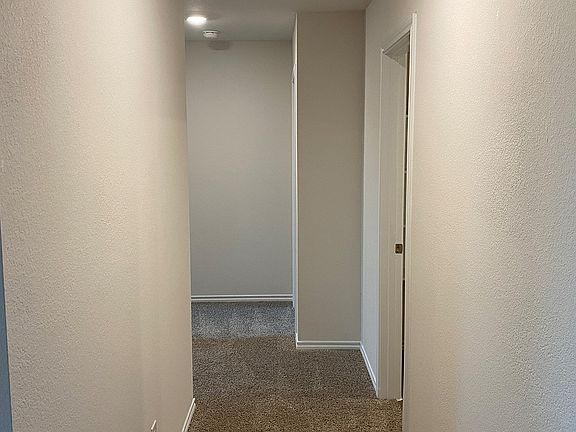 5th image of 107 Hunters Way