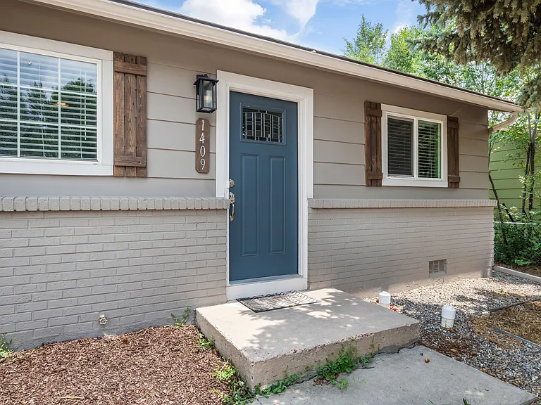1409 Willshire Dr — Photo 3