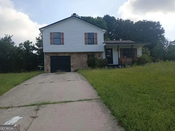 10386 Wisteria Ln, Jonesboro, GA 30238