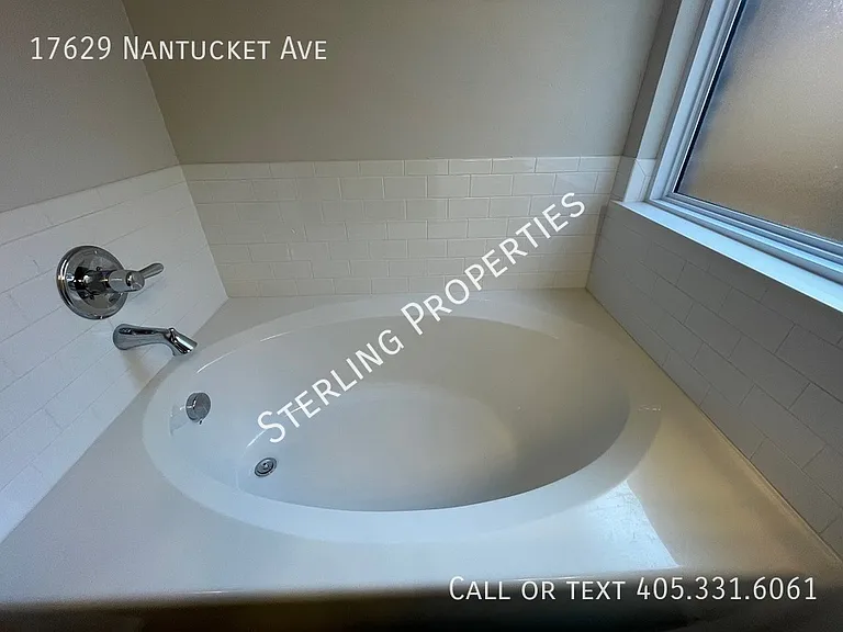 17629 Nantucket Ave — Photo 6