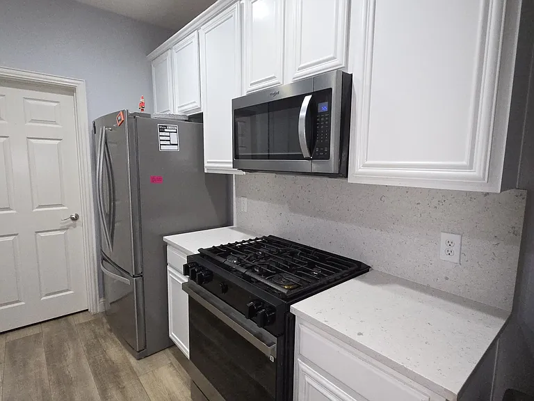 8739 Bigelow Dr — Photo 13