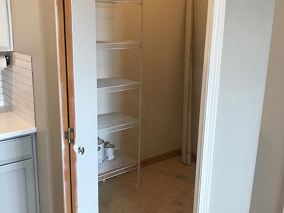 3rd image of 950 67th St Unit 221