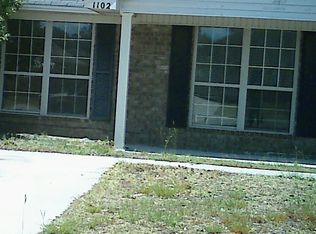 1102 Ballard Dr, Hinesville, GA 31313