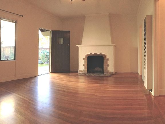 2nd image of 1217 Oak Grove Ave APT 4