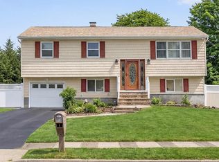 1682 Church Street, Holbrook, NY 11741