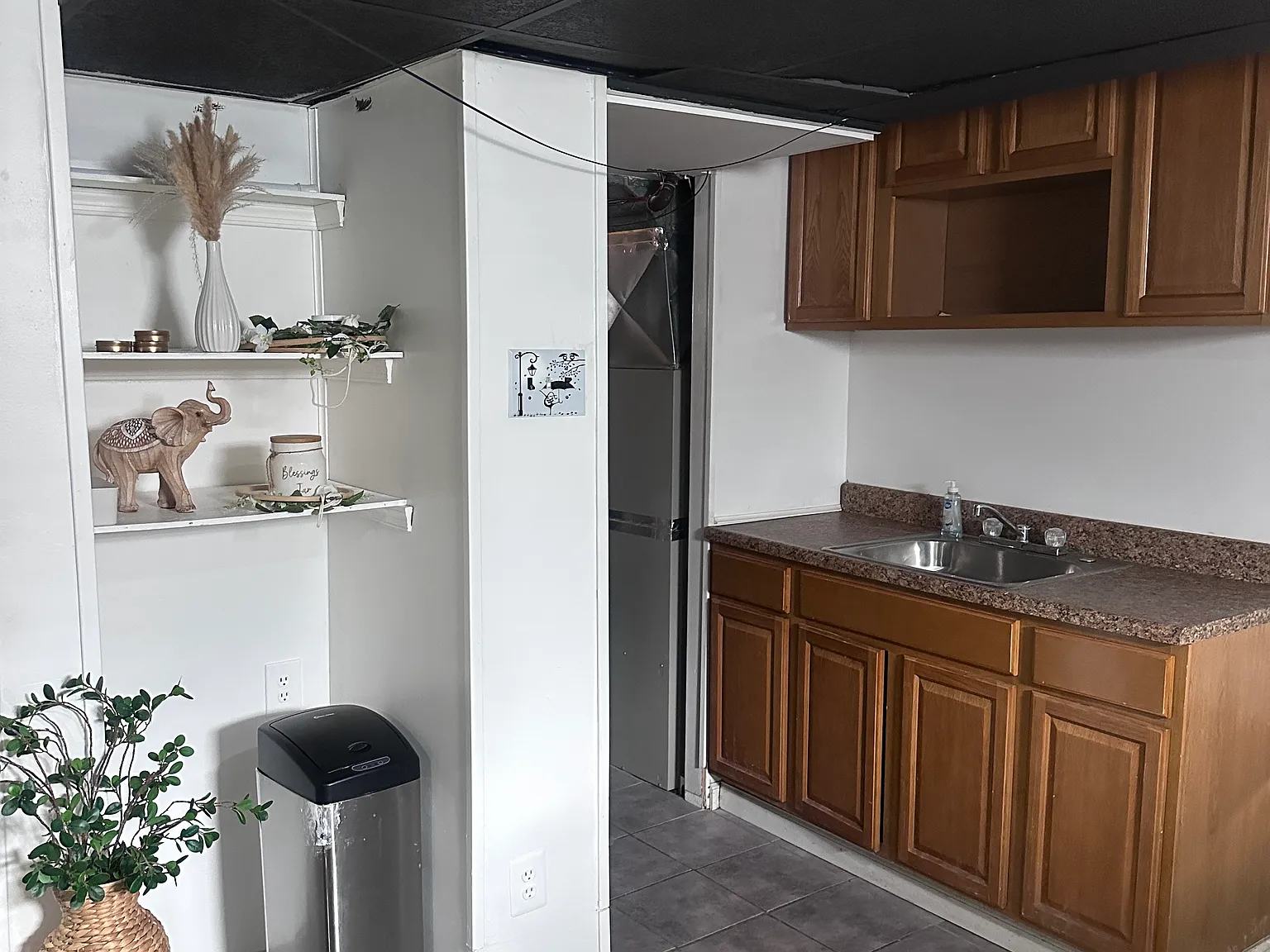 4321 Chippendale Ave — Photo 2