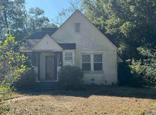 33 Covington Dr, Longview, TX 75602